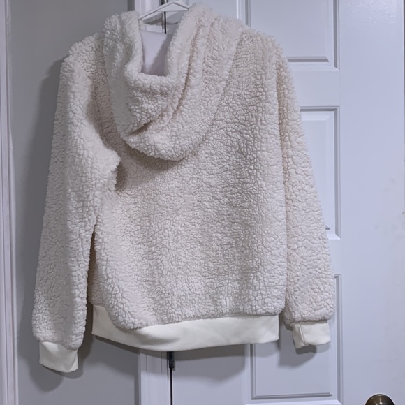 Sweatshirt - Picture 3 of 3